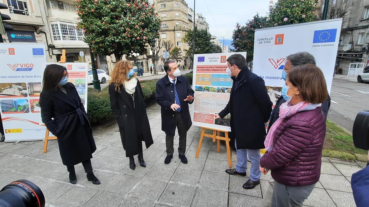 Visita a Gran Vía del alcalde.