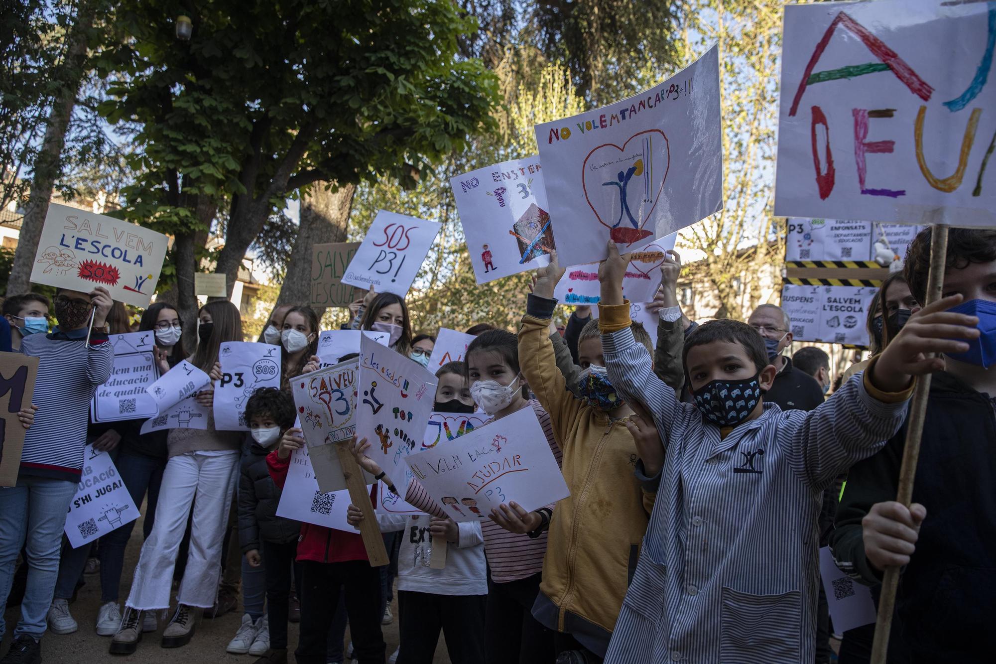 Mobilització a Sant Hilari per defensar la viabilitat de l'escola Sant Josep