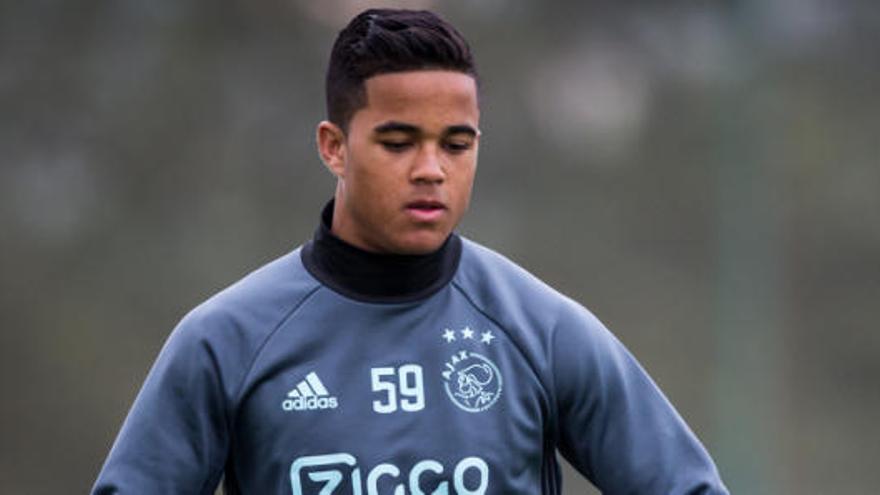 Este es el club de LaLiga por el que sueña el hijo de Kluivert