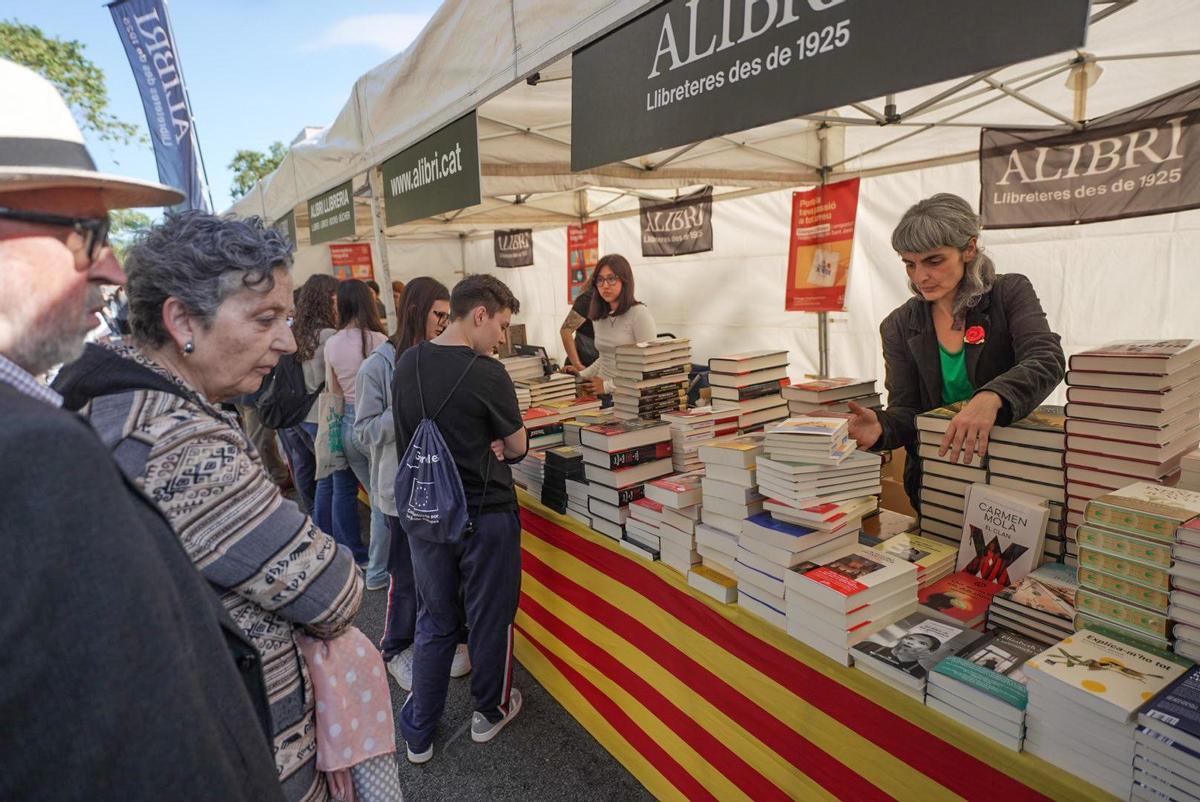 Celebración del día de Sant Jordi en Barcelona
