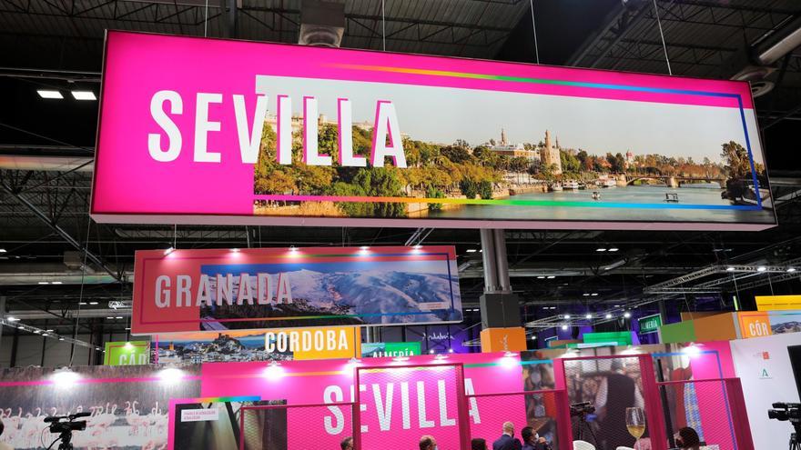 Un puesto informativo sobre Sevilla en Fitur 2021. / E.P.
