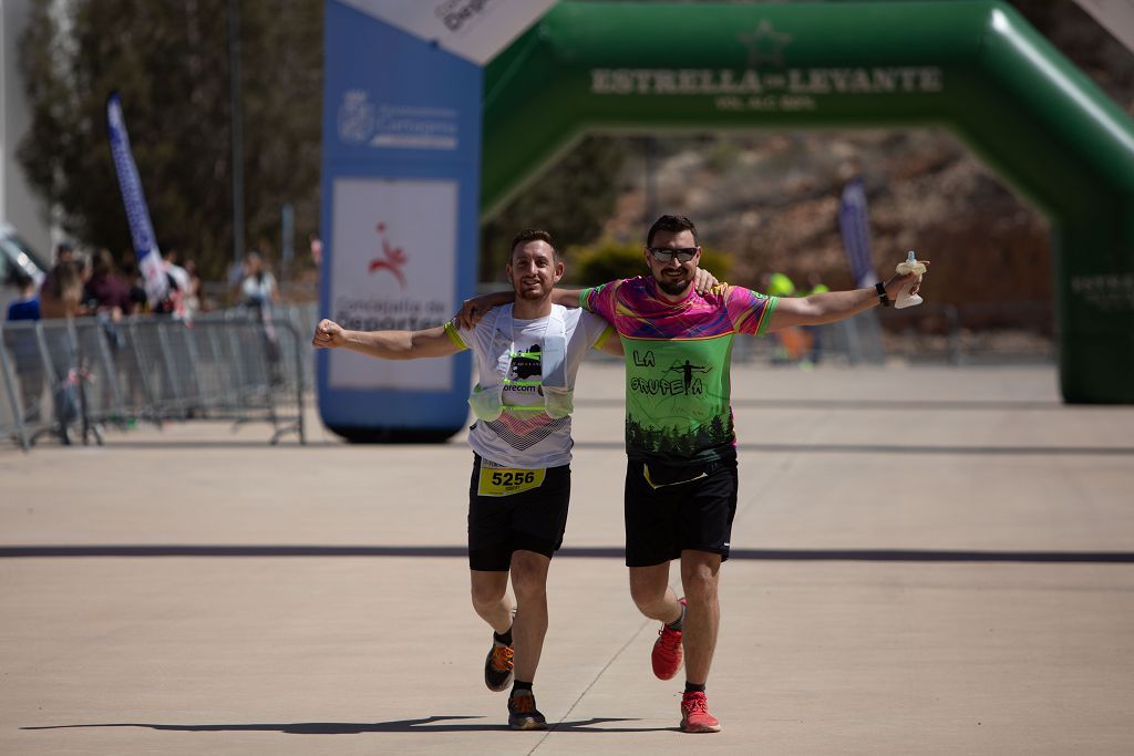 Momento de la llegada a meta en la Ruta de las Fortalezas de Cartagena