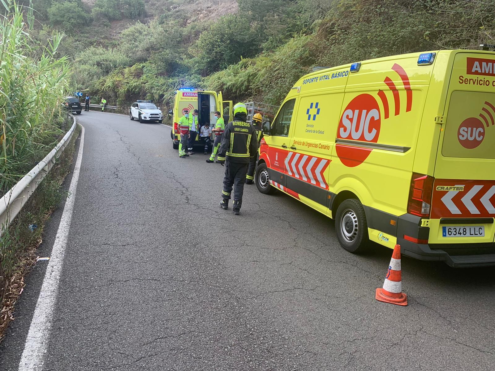 Un hombre de 61 años falleció en el municipio de Arucas tras salirse de la vía e impactar contra una ladera