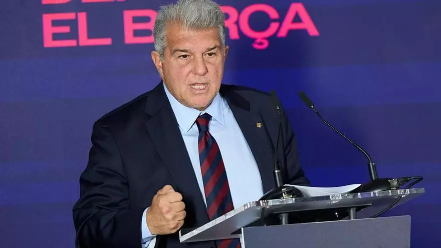 Joan Laporta: "Si el Papa durante su visita quiere bendecir a todo el barcelonismo, estaremos encantados"