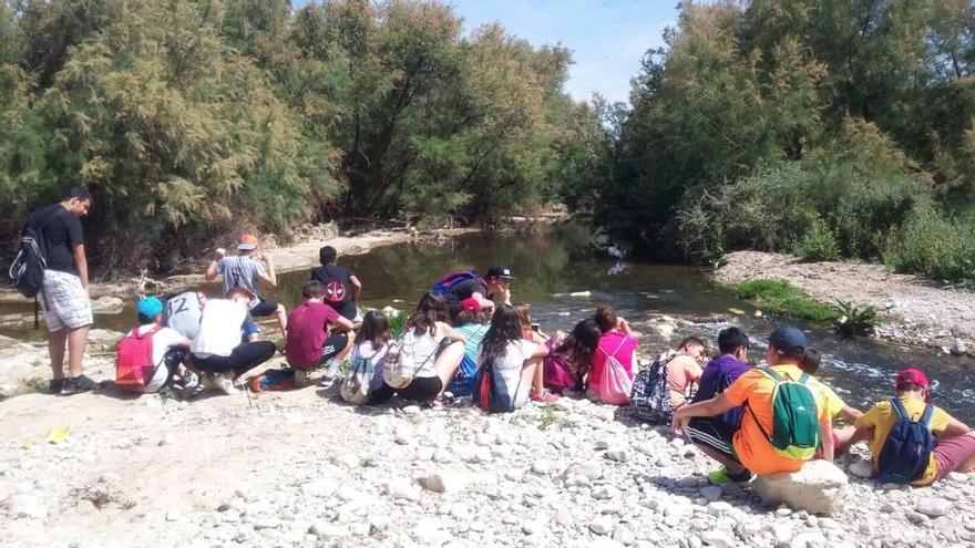 60 alumnos del IES Enric Valor de Monòver conocen el Vinalopó