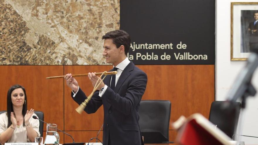 Jaime Ruix es investido alcalde de la Pobla de Vallbona