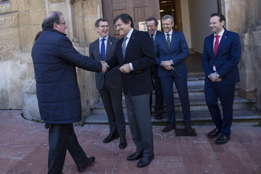 Reunión de presidentes en Oviedo
