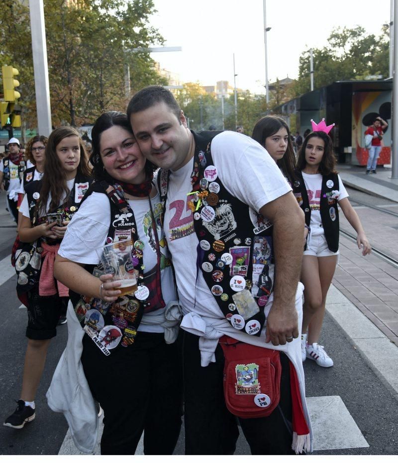 Las peñas de la Federación vuelven a tomar la calle en su maratón de charangas