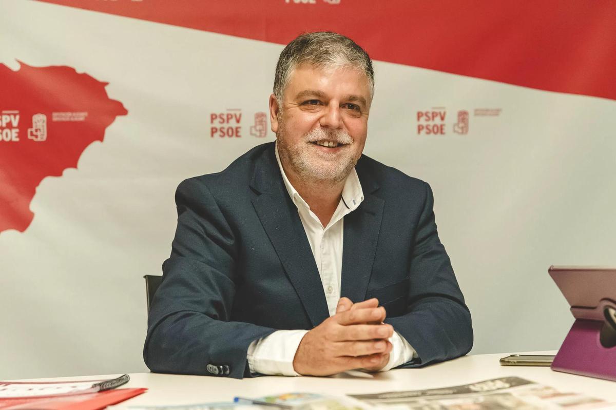 El alcalde de Villena destaca que hoy Villena se muestra orgullosa de qué es, de qué ha sido y de su potencial de futuro.