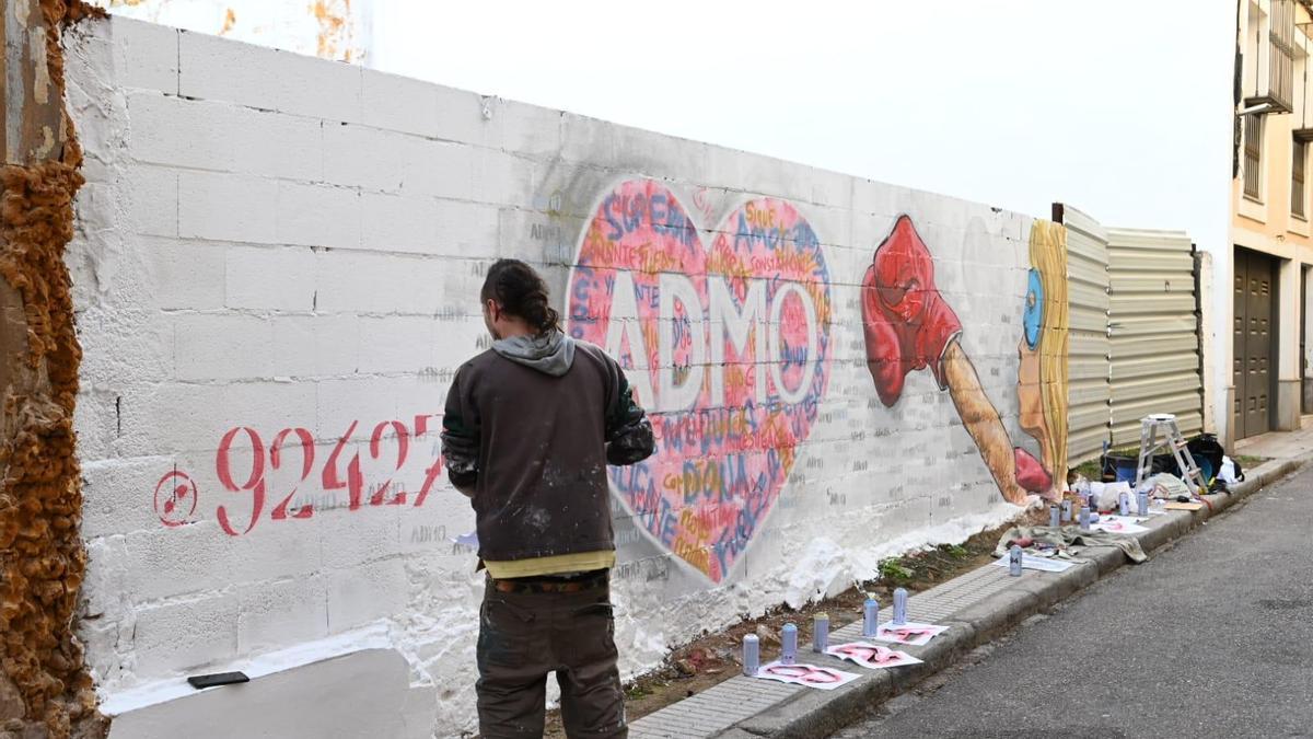 El mural de Admo pintado por Leo, de Almendralejo.