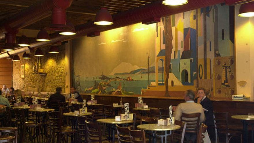 Mural de Lugrís en el antiguo café Veccio (imagen de 2001).