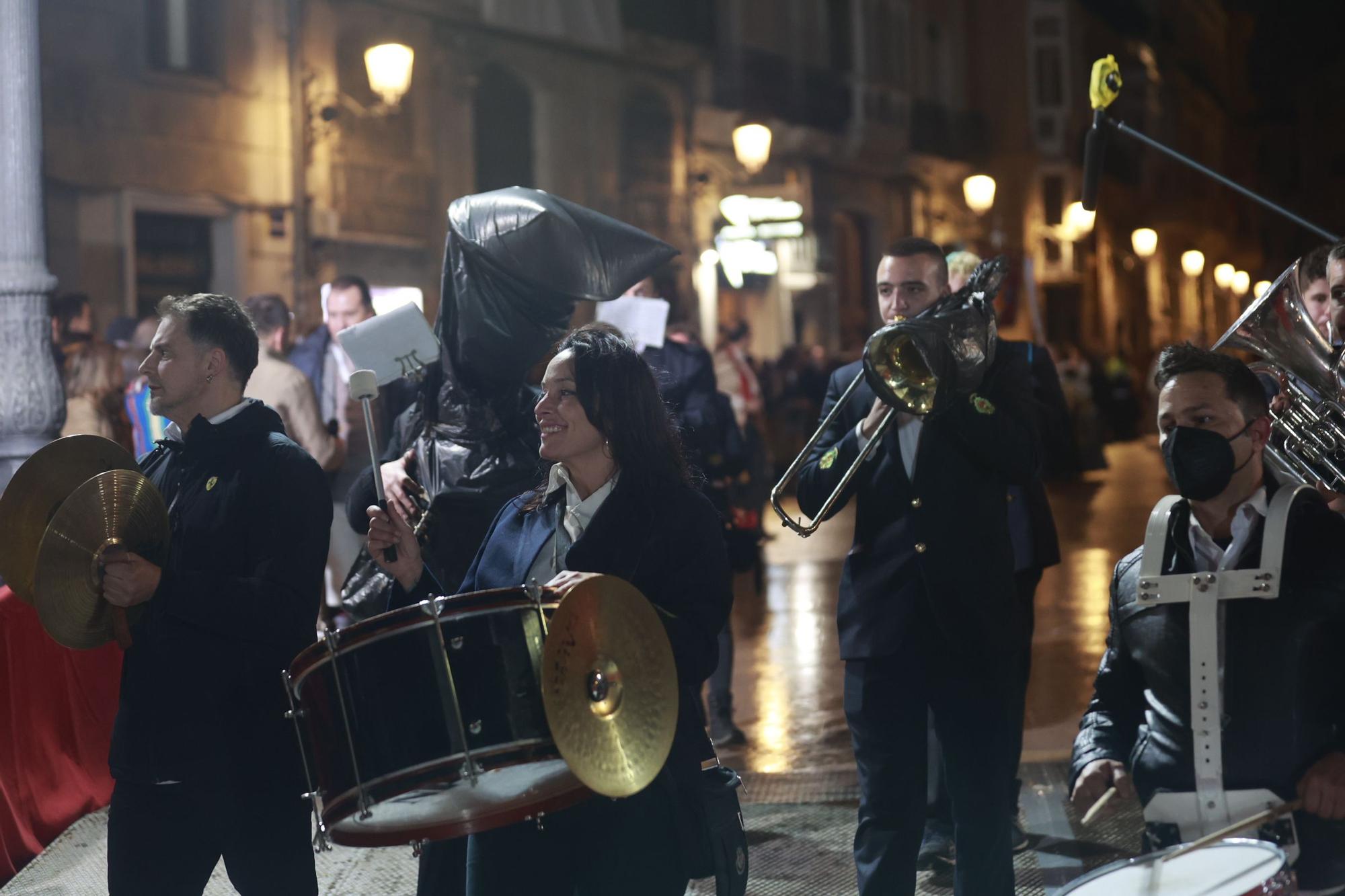 Búscate en la Ofrenda por la calle Quart (entre 22.00 y 23.00 horas)