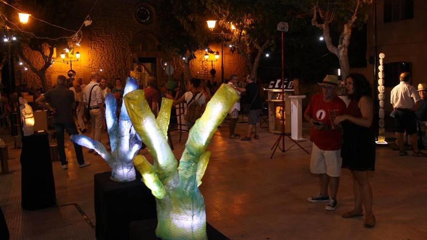 Creatividad y variedad en  la Nit de l&#039;Art de s&#039;Arracó