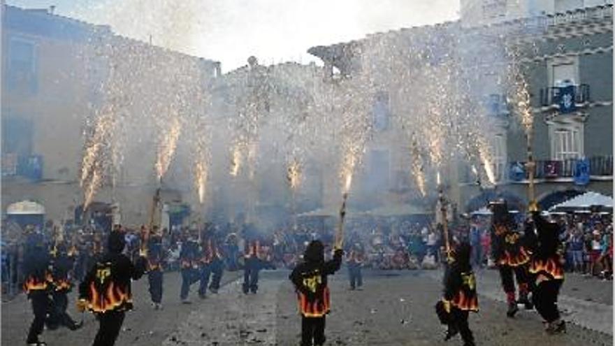 El grup Mal Llamp participa en els correfocs i cercaviles de la Festa Major d&#039;Igualada