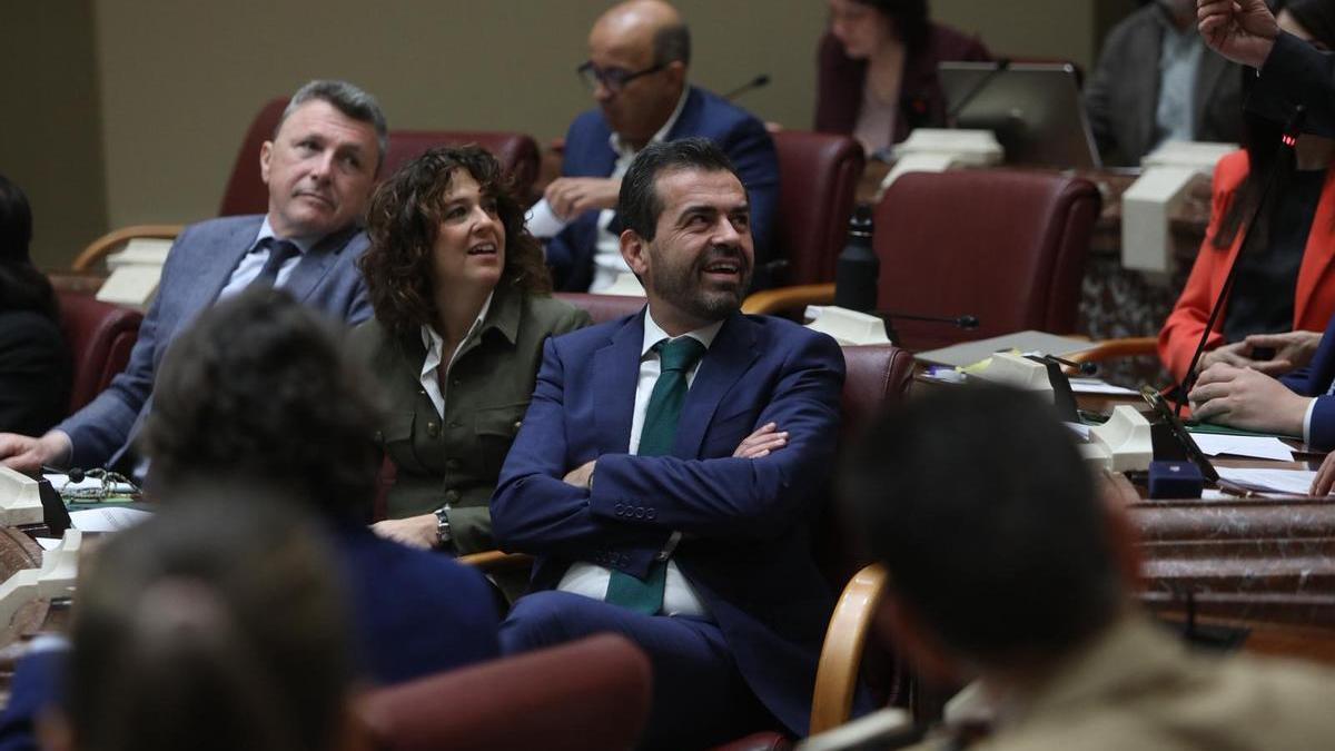 Vox critica el "conjunto de préstamos" del Gobierno regional para hacer frente a la crisis de la guerra de Irán