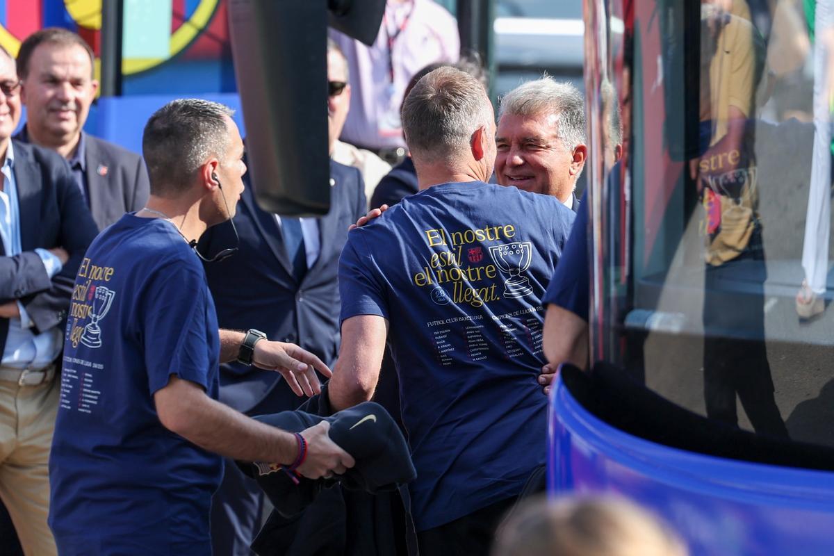 ¡De locos! Las mejores imágenes de una ciudad entregada al Barça