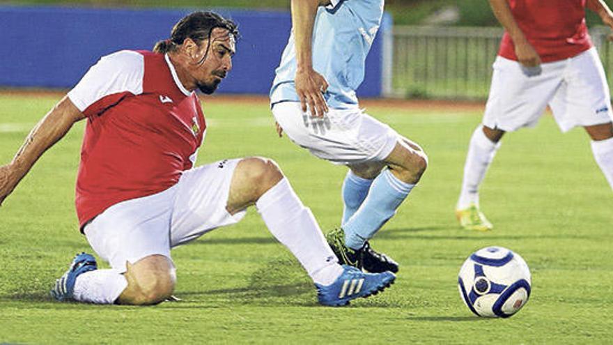 La UD Ibiza no pudo desplazarse a Formentera ayer para jugar contra el filial rojinegro.