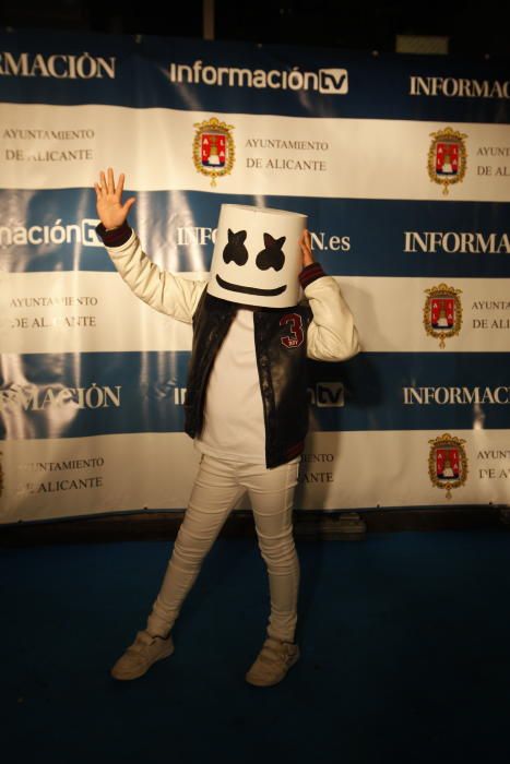 Búscate en el Photocall de INFORMACIÓN del Carnaval infantil alicantino