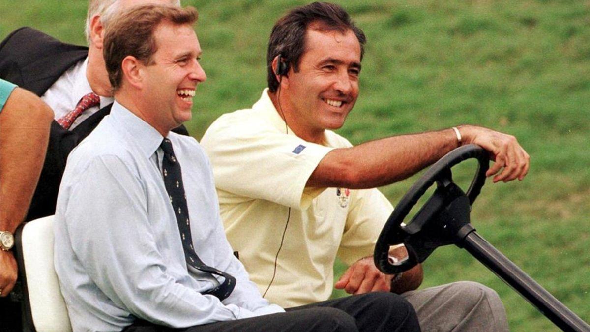 Ballesteros, junto al Príncipe Andrés de Inglaterra en la Ryder de 1997