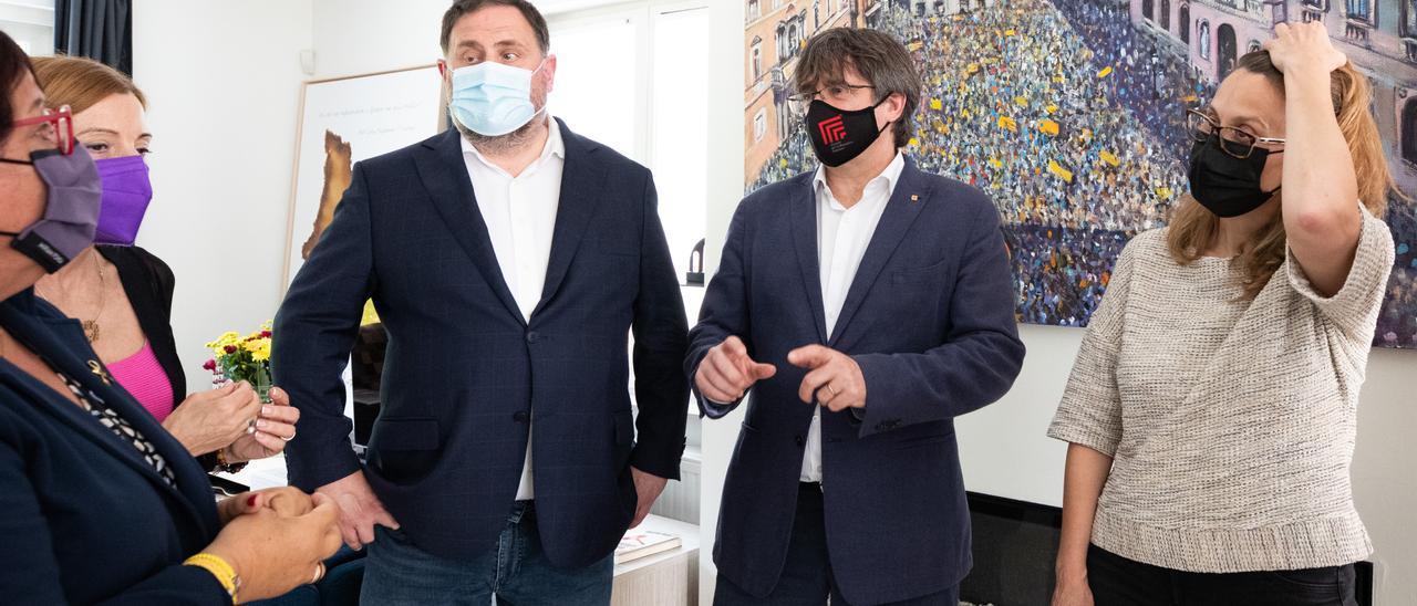 El exvicepresidente y líder de ERC, Oriol Junqueras y el expresidente de la Generalitat y líder de Junts, Carles Puigdemont.