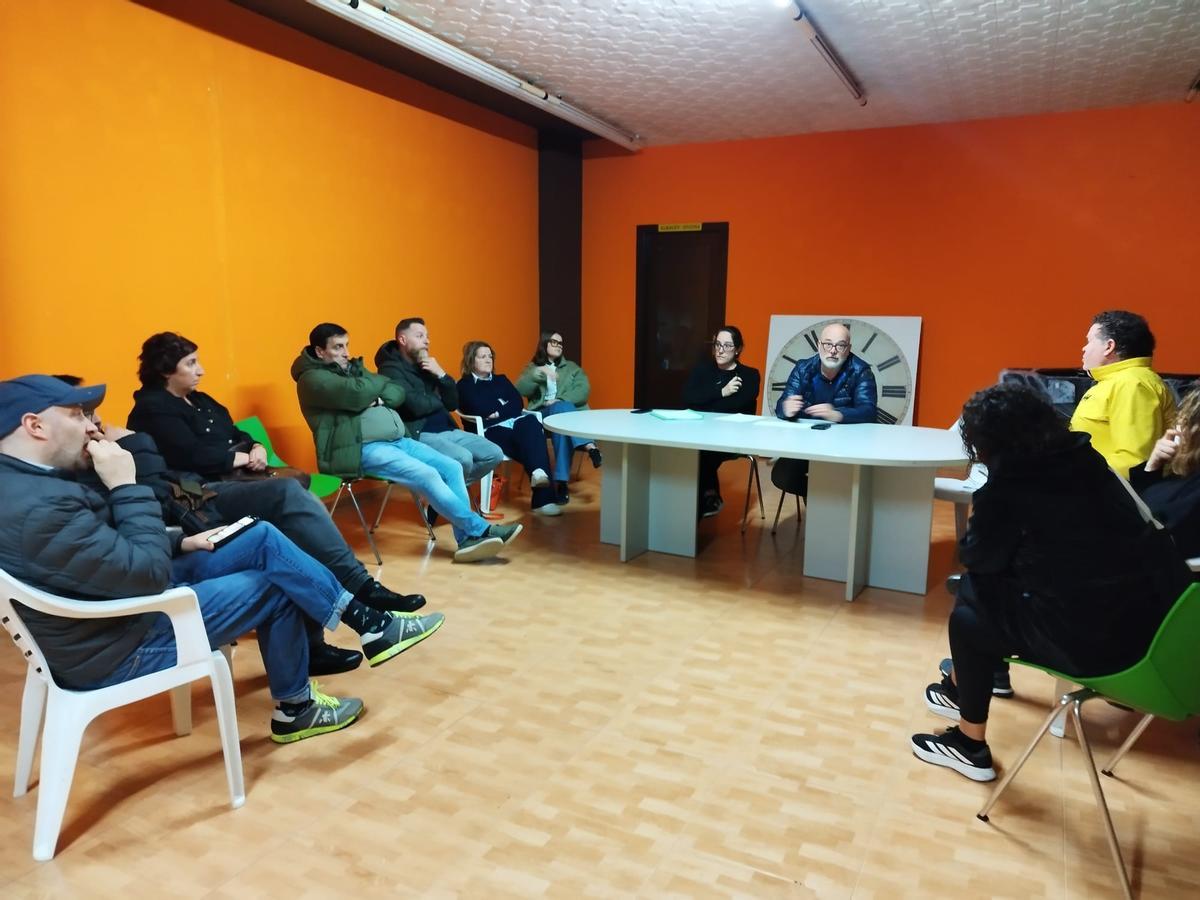 Reunión con los hosteleros.