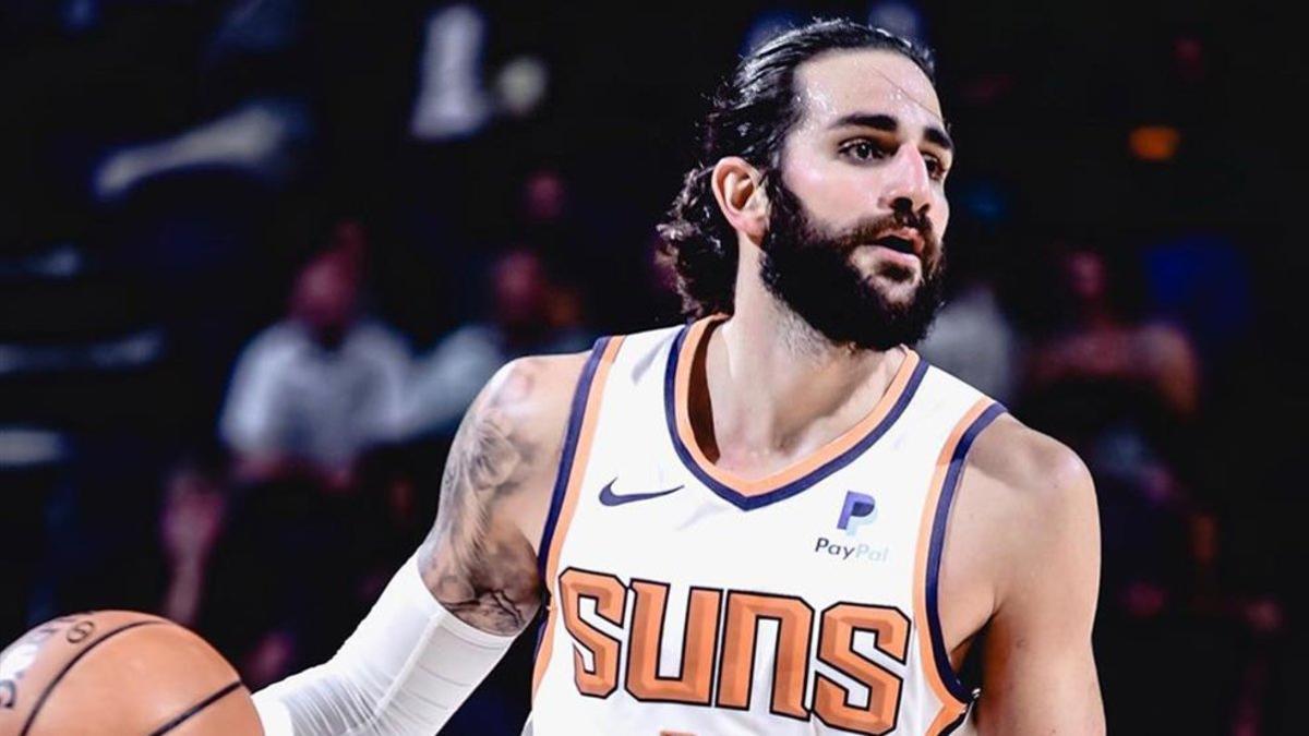 Ricky Rubio tuvo un buen debut con su nuevo equipo en la pretemporada de la NBA