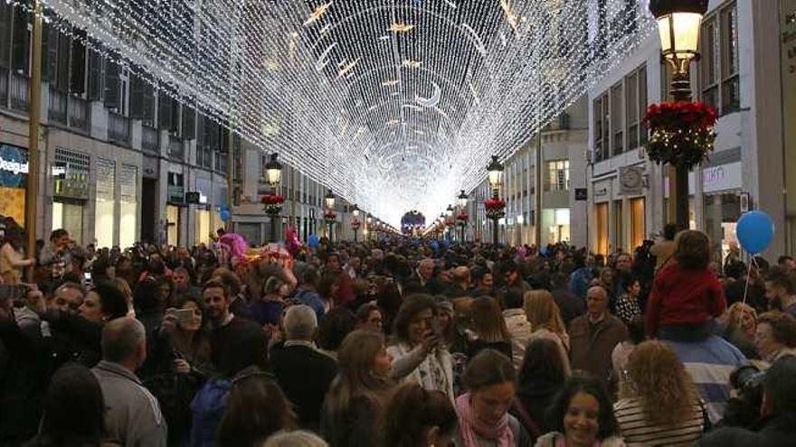 Más de 130.000 malagueños financiarán las compras de Navidad