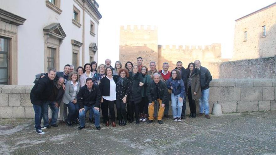 Homenaje a Feli Lozano, la sonrisa eterna de la gestión comercial