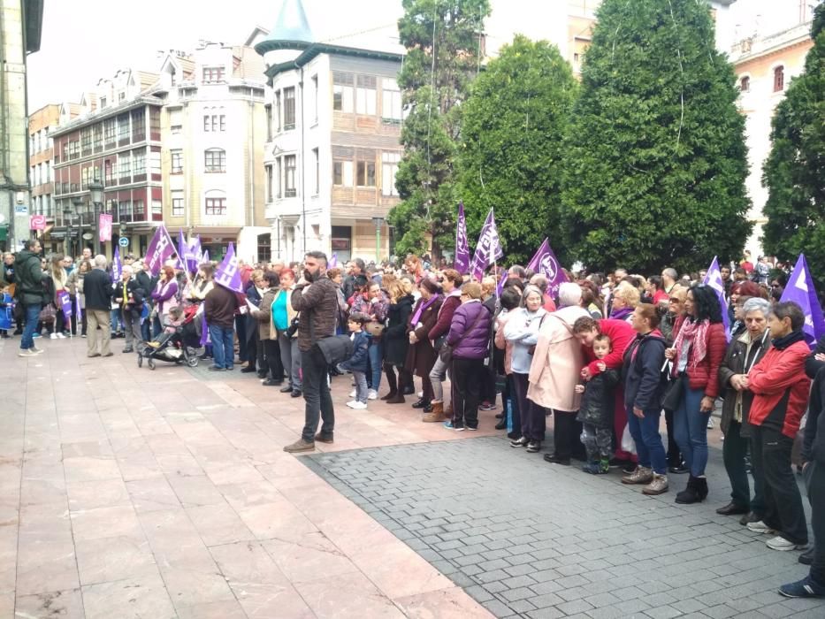 8-M en Asturias: El feminismo inunda las plazas