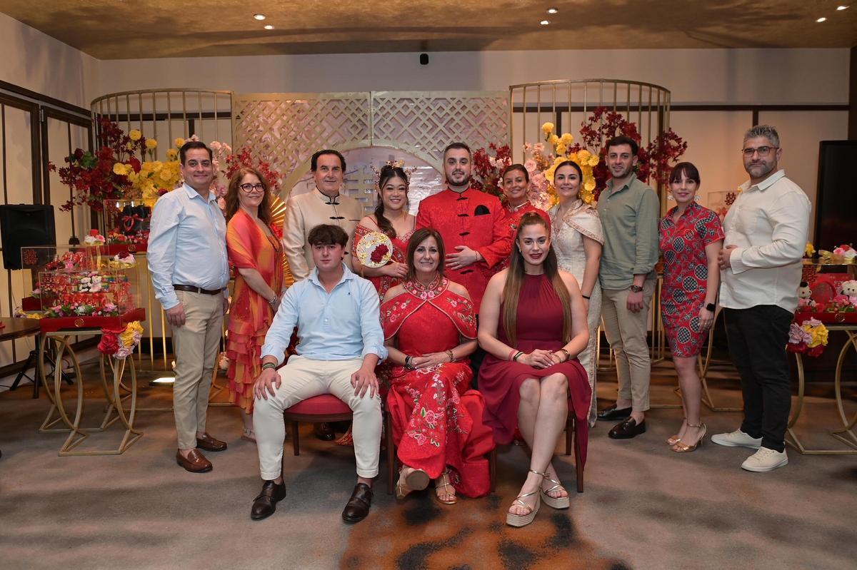 Fotogalería | La boda de un extremeño en Indonesia, en imágenes