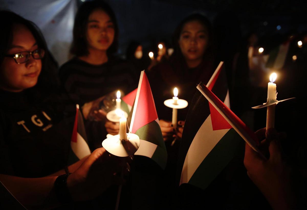 Vigilia en Yakarta en favor de la paz en Palestina