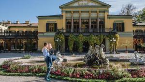 La Kaiservilla, en Bad Ischl, fue la residencia vacacional del emperador Francisco José y su esposa Elisabeth, conocida como Sisi