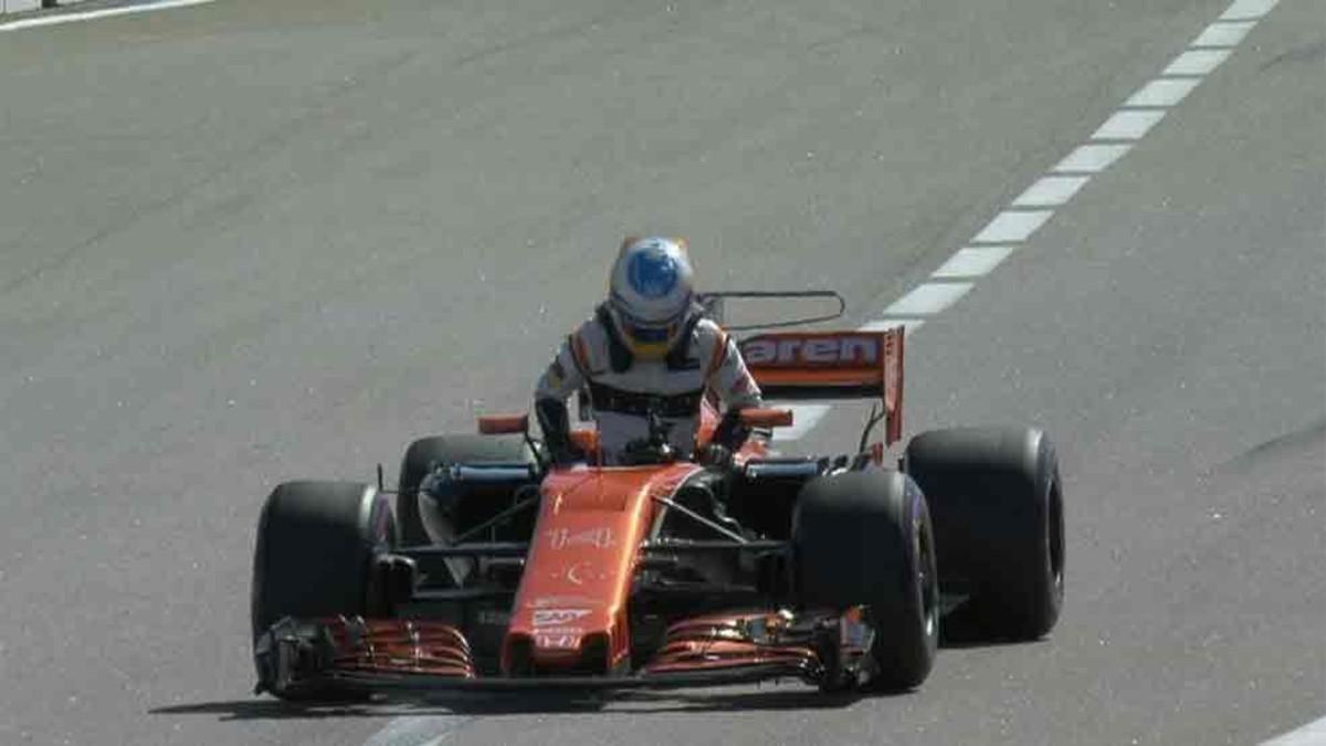 Fernando Alonso abandonó el Gran Premio de Rusia