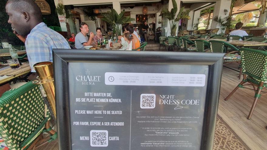 Elf Restaurants an der Playa de Palma auf Mallorca führen einen Dresscode ein