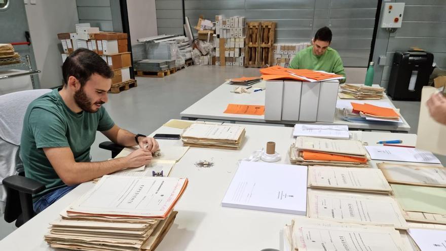 Más de 14.000 cajas y 900 libros para dar fe de la historia de San Vicente