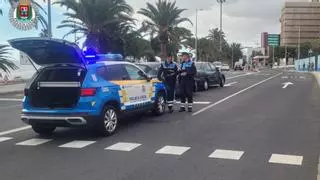 Colisión entre dos coches y una guagua cerca del Materno