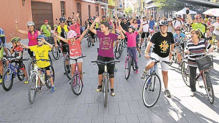 PEDALEAN POR UNA MOvilidad sostenible