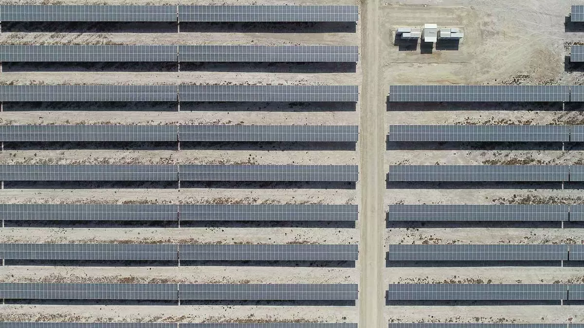 Las renovables presionan ‘in extremis’ al Gobierno para evitar una criba masiva este mes de plantas verdes ya construidas