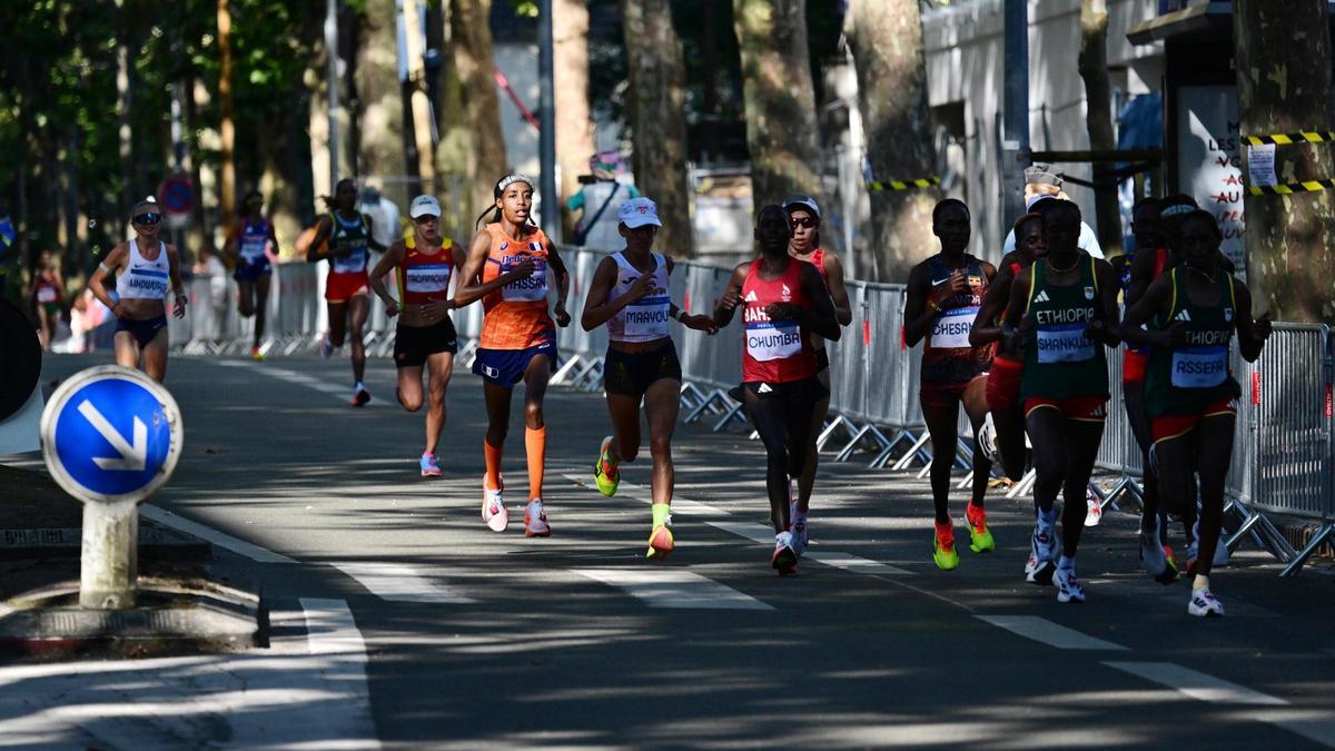 La neerlandesa Hassan durante la prueba de maraton femenino en los Juegos Olímpicos de París 2024