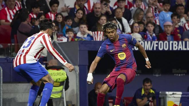 Resumen, goles y highlights del Atlético de Madrid 1 - 2 FC Barcelona de la jornada 30 de LaLiga EA Sports