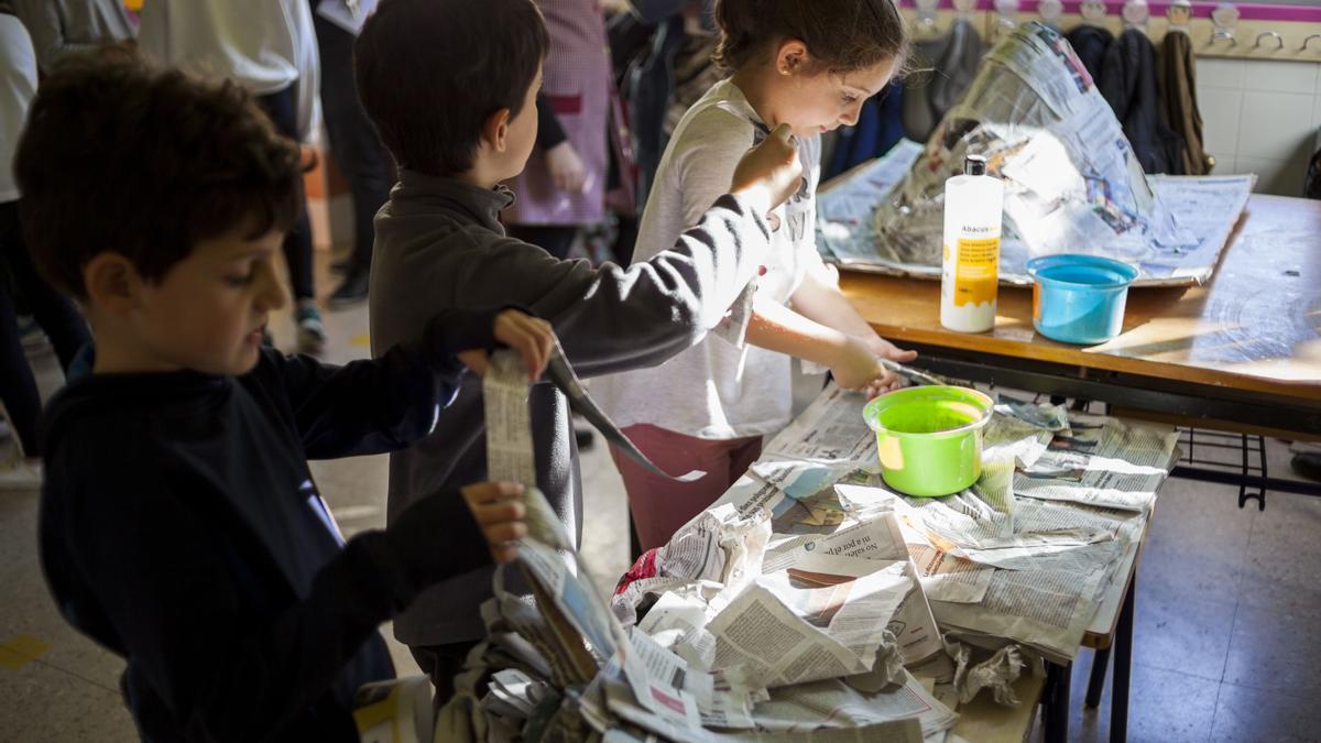 El consejo escolar de València decide esta el calendario escolar de la semana de Fallas