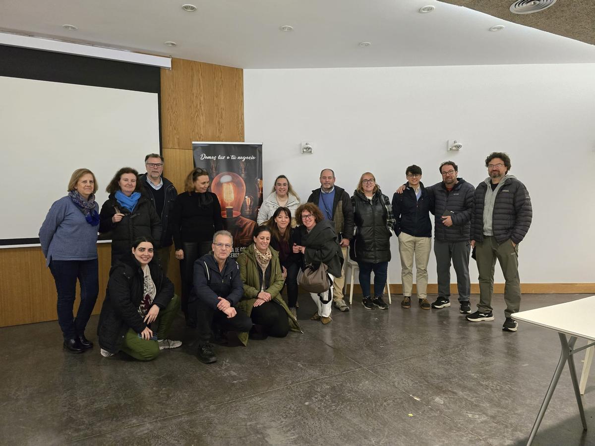 Formación en la Escuela de Comercio de Cáceres realizada en el Centro Cívico Raimundo Medina.