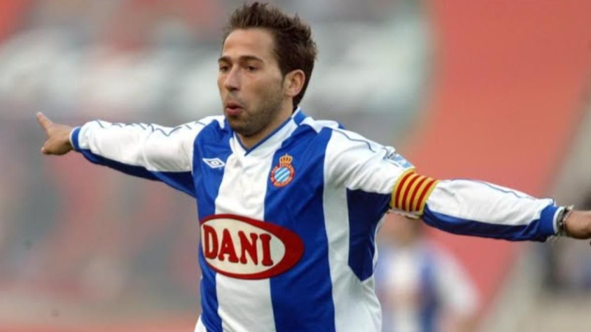 Tamudo, celebrando un gol