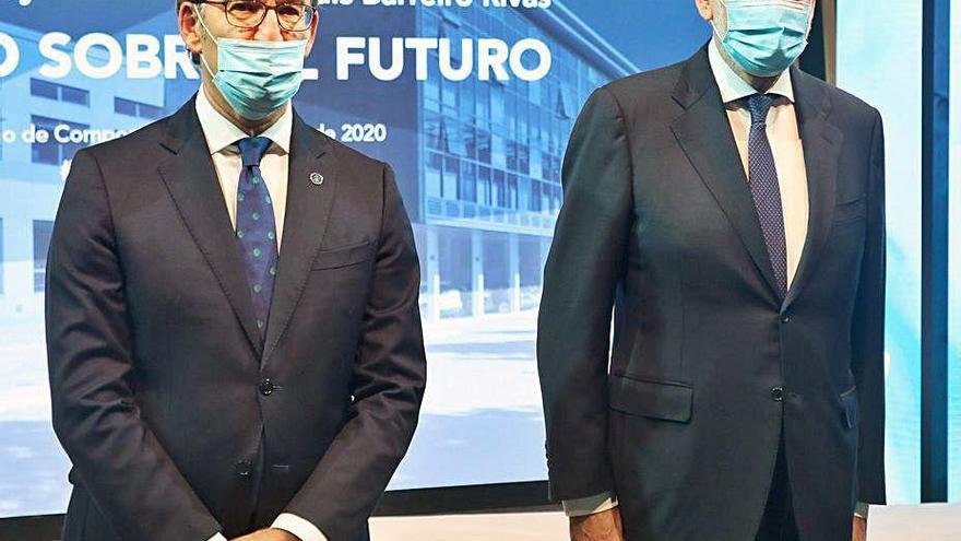 Feijóo y Rajoy, ayer, en Santiago.