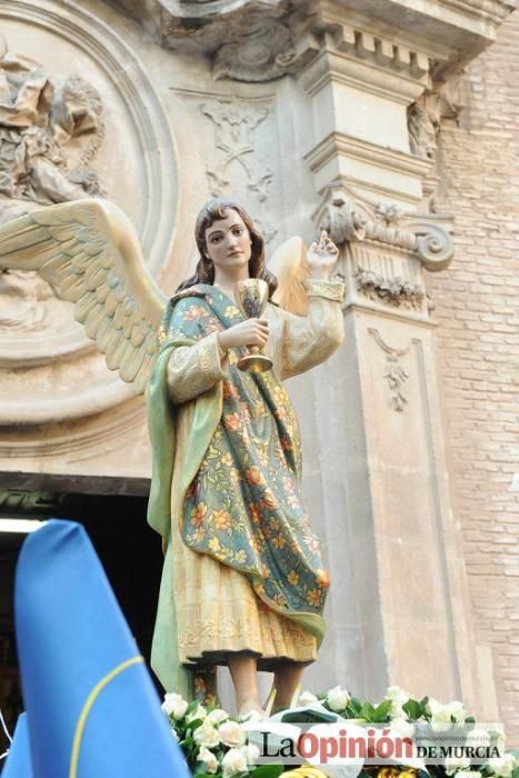 La procesión del Amparo a su salida de San Nicolás