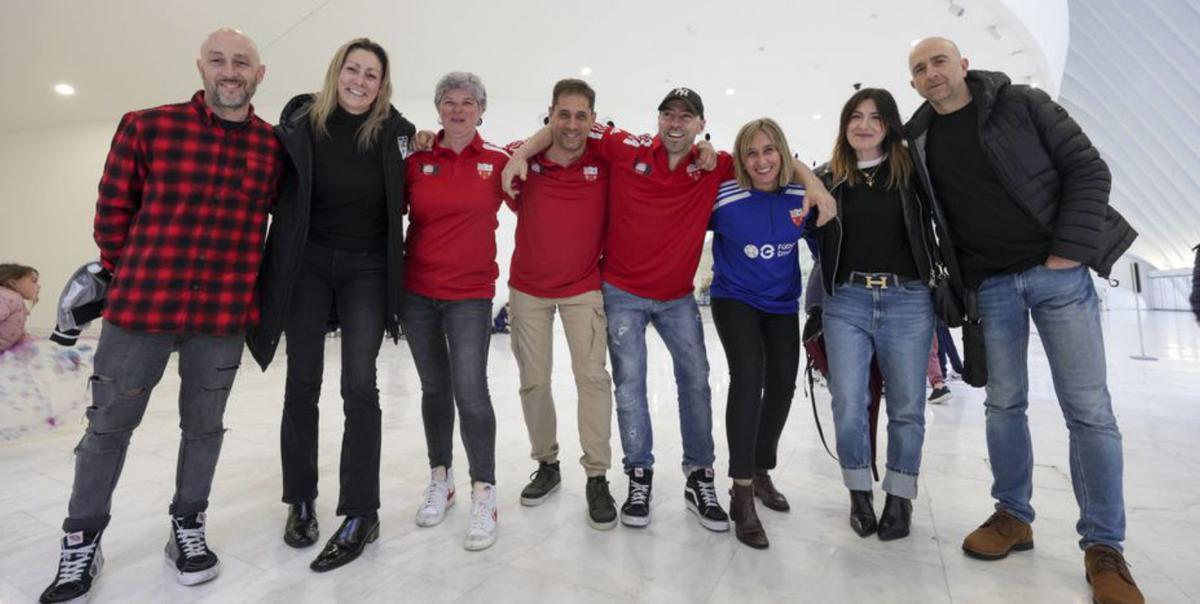 Futbolistas del Mallorca haciéndose la foto oficial. | Irma Collín  