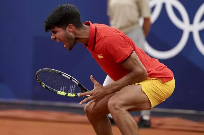 Tenis en los Juegos Olímpicos: Roman Safiullin - Carlos Alcaraz, en imágenes