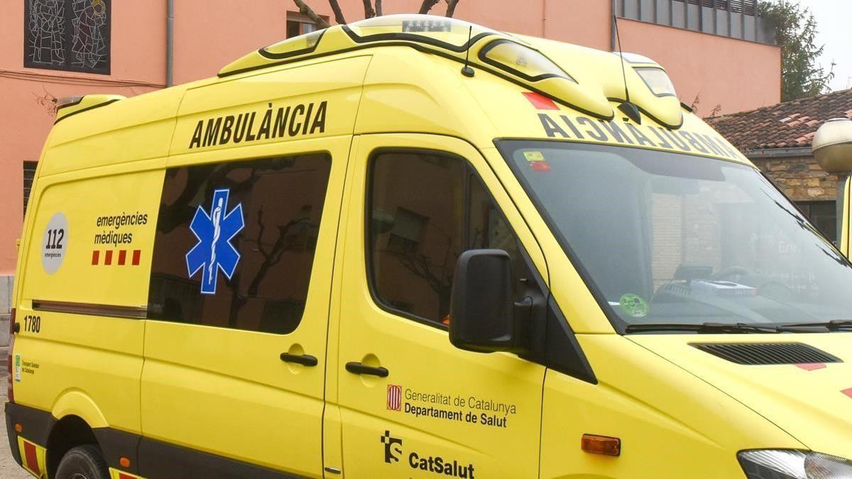 Una ambulancia.