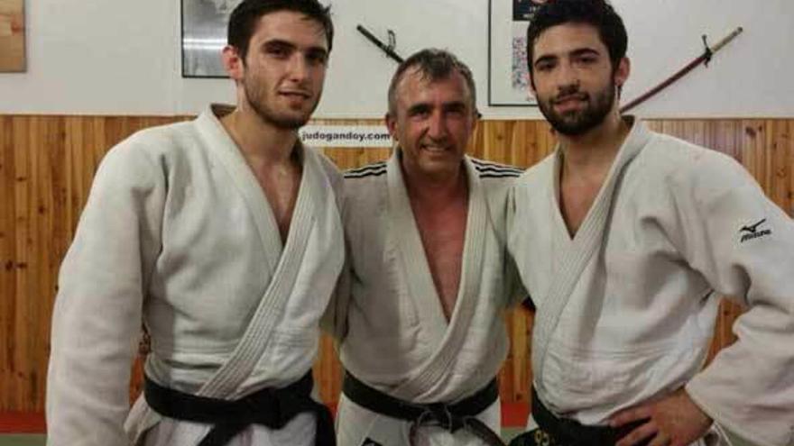 Los judokas asturianos buscan podio en el Nacional