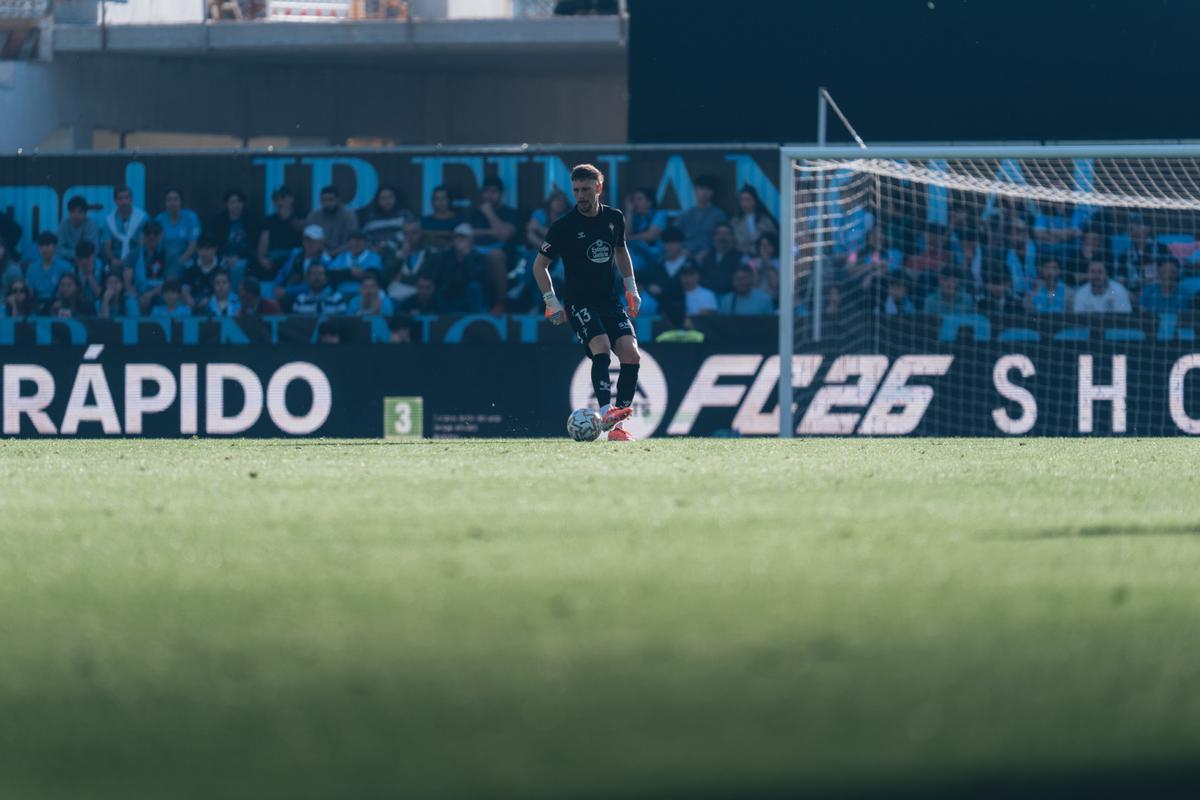 Las pruebas médicas han descartado una lesión grave del portero del Celta.